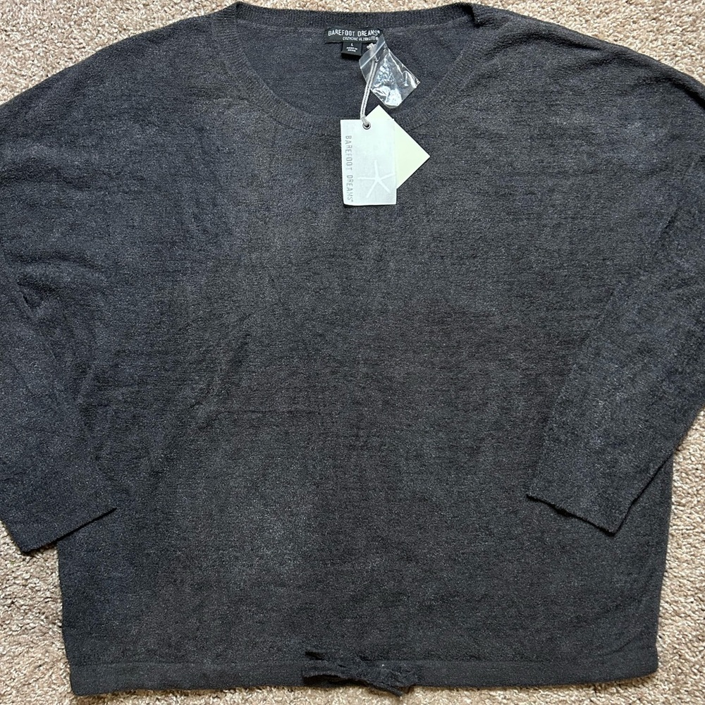 BNWT BAREFOOT DREAMS CozyChic Pullover in Carbon- Completely Sold Out!